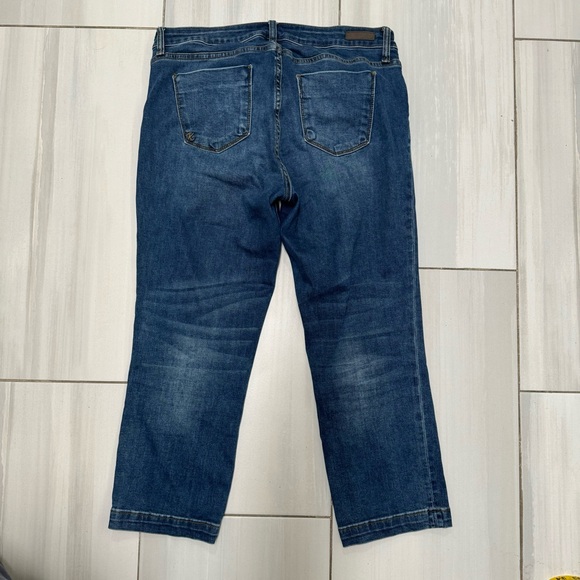 KUT From The Kloth Medium Wash "Crop Straight Leg" Blue Jeans, Size 10 (US) - Picture 3 of 8